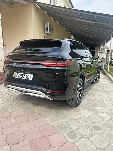 BYD: BYD Song Plus: 2024 г., 0.1 л, Вариатор, Гибрид, Кроссовер — 3