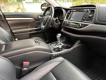 колв 3: Toyota Highlander: 2018 г., 3.5 л, Автомат, Бензин, Кроссовер — 7