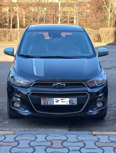 Chevrolet: Chevrolet Spark: 2016 г., 1 л, Вариатор, Бензин, Хэтчбэк — 2