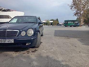 Mercedes-Benz: Mercedes-Benz E-Class (W210) sedan - Kuzov: 4 qapılı sedan, tünd mavi — 13