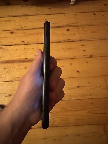 telefon korpus: Məhsul: İPHONE X S MAX (256)GB (arxa tərəfdə timsah naxışlı qara qab — 4