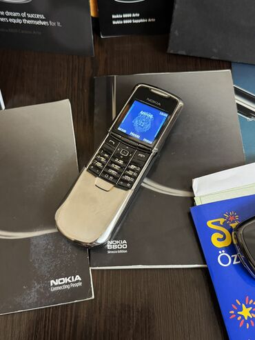 Nokia: Nokia 8 Sirocco, < 2 GB Memory Capacity, rəng - Gümüşü, Düyməli — 4