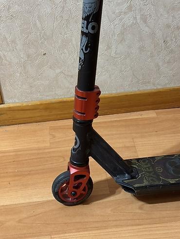 Самокаттар: Трюковой самокат Oxelo (Scooters) с графикой Till Death. Основные — 2