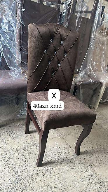 Qəhvəyi yumşaq parça ilə üzlənmiş yemək otağı stulu - Rəng: tünd