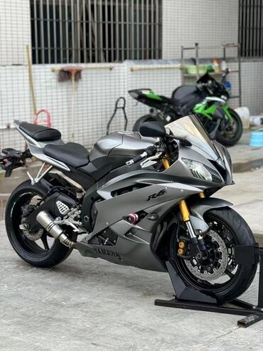 спортивные мотоциклы: Спортбайк Yamaha, 600 куб. см, Бензин, Чоңдор үчүн, Колдонулган