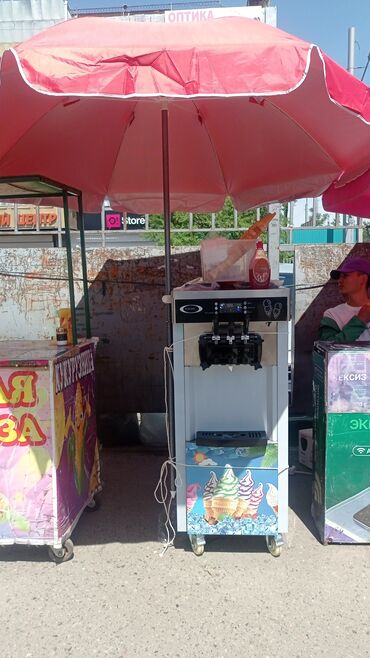 продаю готовый бизнес кафе: Готовый бизнес, 3 мороженное аппарата с местом,(место на ошском рынке)