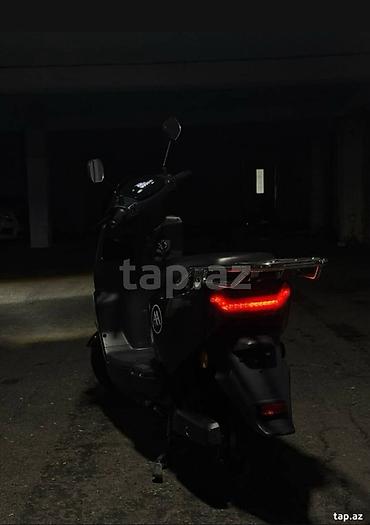 Мототранспорт: Elekdirikli moped satilir ideal veziyyetdedi sureti 60 80km yol gedir — 3