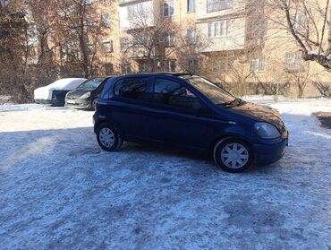 Toyota: Toyota Yaris: 1999 г., 1.3 л, Механика, Бензин, Купе