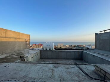 Həyət evləri və villaların satışı: Bayıl 5 otaqlı, 2 kv. m — 6