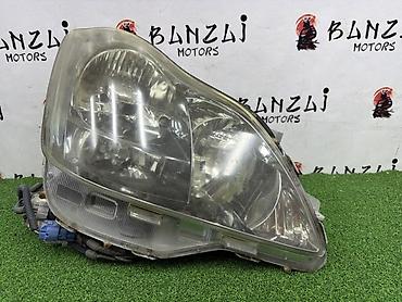 athlete: Передняя правая фара Toyota 2006 г., Б/у, Оригинал, Япония — 2