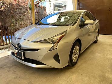 приус 2015 года: Toyota Prius: 2016 г., Автомат, Гибрид, Хэтчбэк — 4