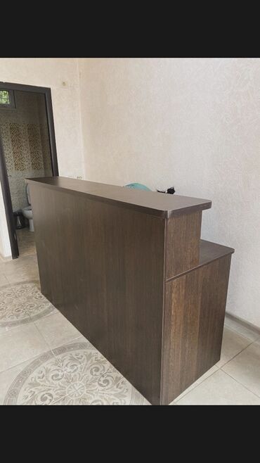 офисные стол: Кеңсе эмереги комплекти, Өзү алып кетүү, түсү - Күрөң