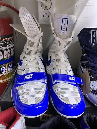 Боксерские ботинки Nike HyperKO, высокий силуэт. Размеры от 36-42 - at lalafo.kg Боксерские ботинки Nike HyperKO, высокий силуэт. Размеры от 36-42 -