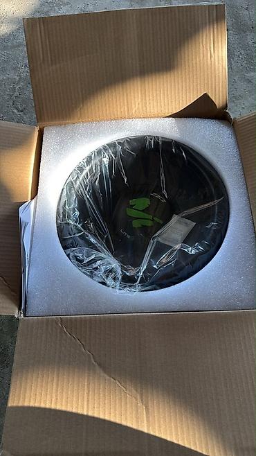 subwoofer satilir: Avtomobil audiosu üçün komplekt: - 2 ədəd subwoofer (qutuda, cüt — 5