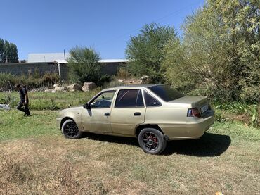 Daewoo: Daewoo Nexia: 2010 г., 1.5 л, Механика, Бензин, Седан — 3