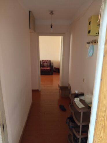 Köhnə tikili: Bakı, Yasamal, 2 otaqlı, Köhnə tikili, m. Elmlər Akademiyası, 50 kv. m — 2