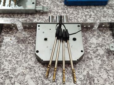 входные двери в баку цены: Mexaniki qapı qıfılı – lever tipli seyf mexanizmi - Material: möhkəm