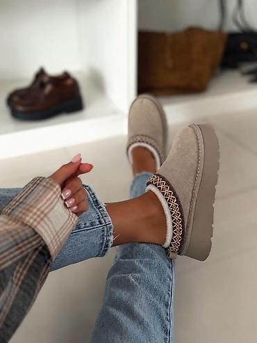 asics papuce: Najudobnije i najtoplije Ugg papuce Brojevi: 36-41 Dostupne boje — 1