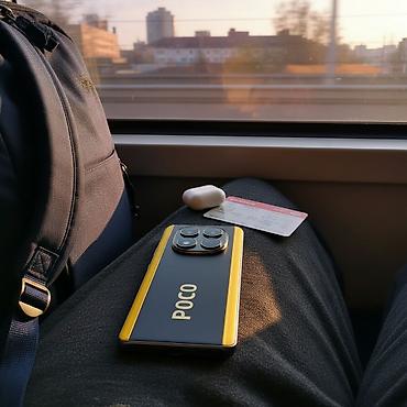 cyber: Poco X7, Б/у, 512 ГБ, цвет - Черный, 2 SIM, eSIM — 2