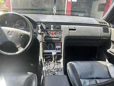 c220 cdi: Mercedes-Benz E 220: 2.2 l | Universal — 5