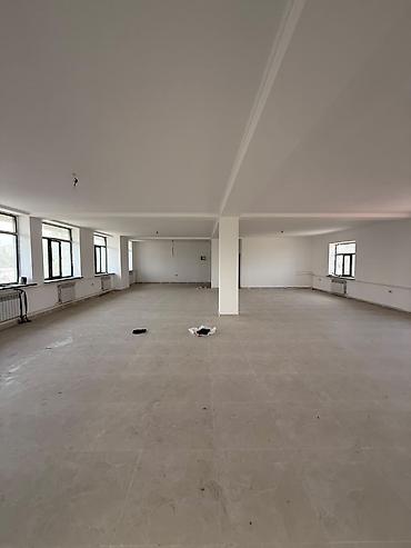 Коммерческая недвижимость: Сдаю ангар 720 м², Первая линия, С отдельным санузлом, С парковкой, Долгосрочно, Агентство недвижимости — 9