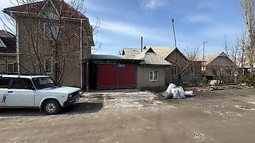 Sale of cottages and houses: Продается Дом 4 комнатный районе Арча бешик До улицу Ахунбая 100 — 1