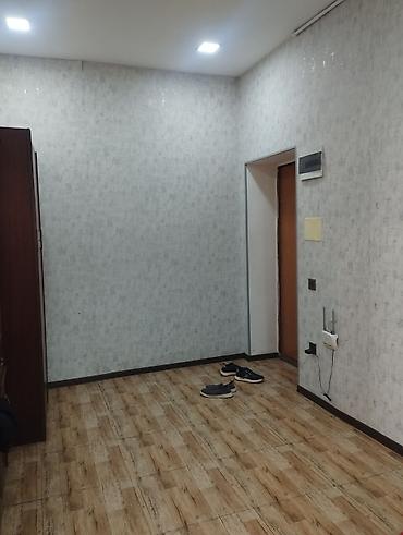 Uzunmüddətli kirayə mənzillər: Mənzilin təsviri: - Geniş planlı, işıqlı otaqlar və hündür tavanlar - — 3