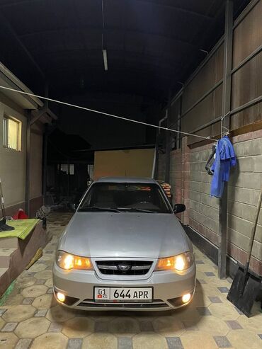 рассрочкага машина алам: Daewoo Nexia: 2010 г., 1.6 л, Механика, Бензин