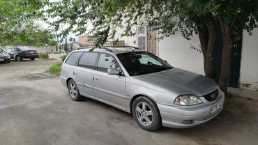 Toyota: Toyota Avensis: 2001 г., 2 л, Механика, Дизель, Универсал