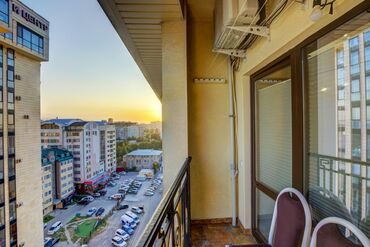 Посуточная аренда квартир: 2 комнаты, Душевая кабина, Постельное белье, Кондиционер — 11