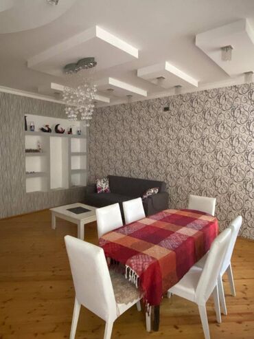 Uzunmüddətli kirayə mənzillər: Xətai rayonu,Həzi Aslanov metrosunun çıxışı.17 mərtəbəli binanın,6-cı — 1