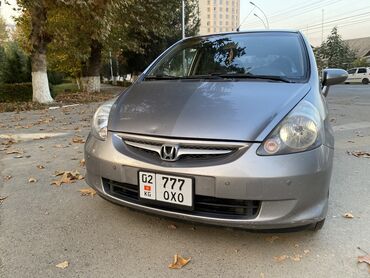 Honda: Honda Jazz: 2005 г., 1.4 л, Автомат, Бензин, Хэтчбэк