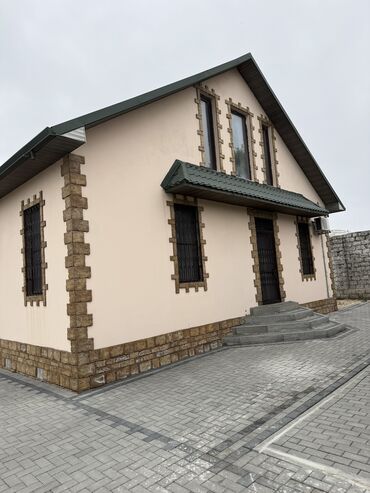 Bağ evlərinin kirayəsi: 120 kv. m, 3 otaqlı