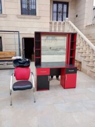 caxir qabi: Bərbər/Salon üçün mebel dəsti - Geniş güzgülü stol: qırmızı-qara