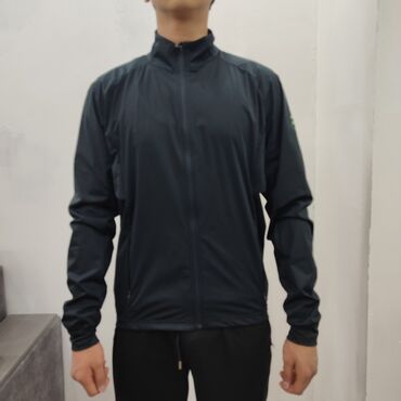 бежевые мужские куртки: Куртка цвет - Черный