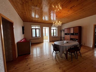 Həyət evləri və villaların satışı: 7 otaqlı, 300 kv. m, Orta təmir — 7