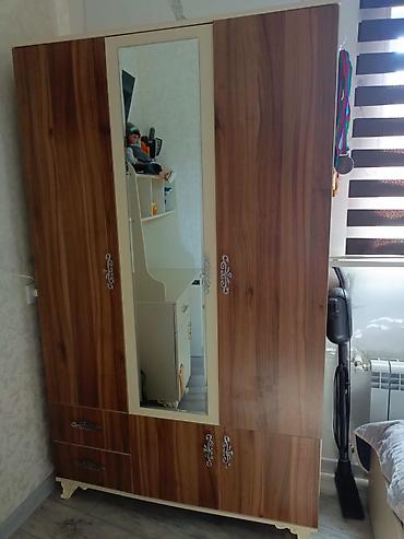 Dolab 120 azn satılır ❗ Ünvan Şamaxinka ✨ Pərvin ✅ 6060
