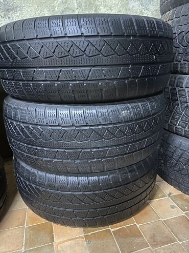 коврик на понель: 235 50 R18 
3шт 
Турция