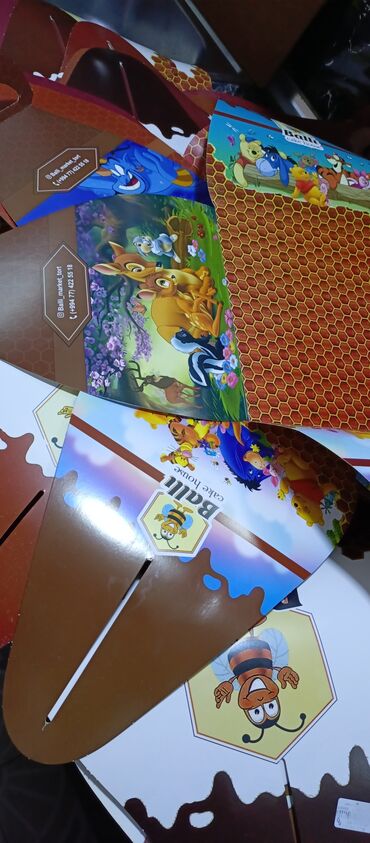 Tortlar: Tort qutuları. Şirniyyatlar. Tortlar. 1-ədədi 1azn 10 ədəd — 16