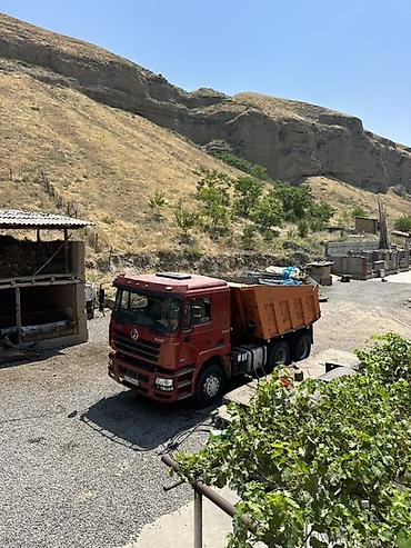 Грузовики: Грузовик, Shacman — 1