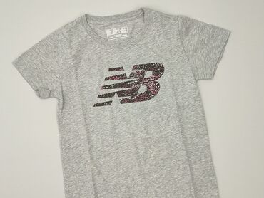 modne letnie spódnice: T-shirt damski, New Balance, XS