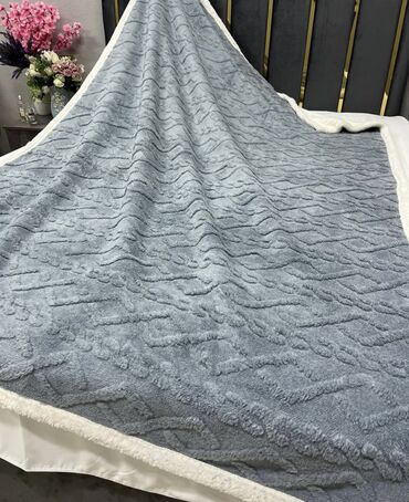 Одеяла и пледы: Плед, Новый, Все сезоны, Двусторонний, Плюшевый — 10