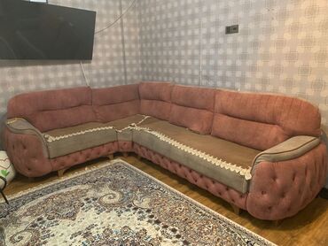 Mətbəx mebeli: Künc divan, İşlənmiş, Açılan, Bazalı, Parça, Çatdırılma yoxdur