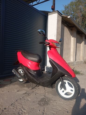 спортбайк цена: Скутер Honda, 50 куб. см, Бензин, Б/у