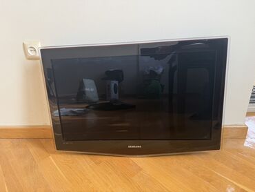 hisense t5 plus: Televizor Samsung LCD 32"