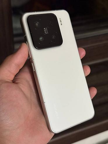 Мобильные телефоны: Xiaomi, 15, Б/у, 256 ГБ, цвет - Белый, 2 SIM — 3