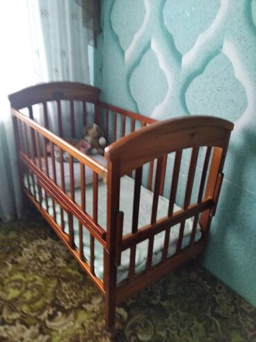 детскую деревянную кроватку: Токмок Детская кроватка