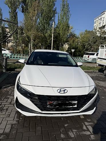 Продажа авто: Hyundai Avante: 2020 г., Автомат, Бензин, Седан — 4