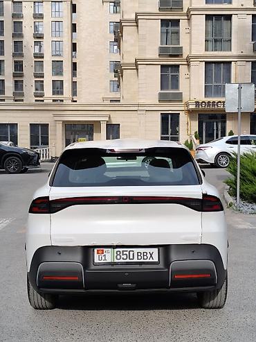 Changan: Changan Qiyuan Q05: 2026 г., Автомат, Электромобиль, Кроссовер — 4