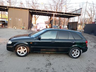 Mazda: Mazda 323: 1999 г., 1.6 л, Механика, Бензин, Хэтчбэк